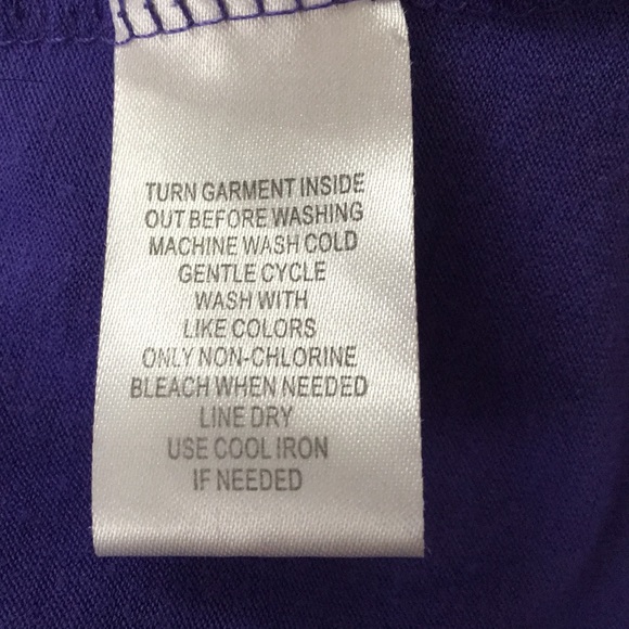 Strapless top with flower design. Sz S - Picture 4 of 4